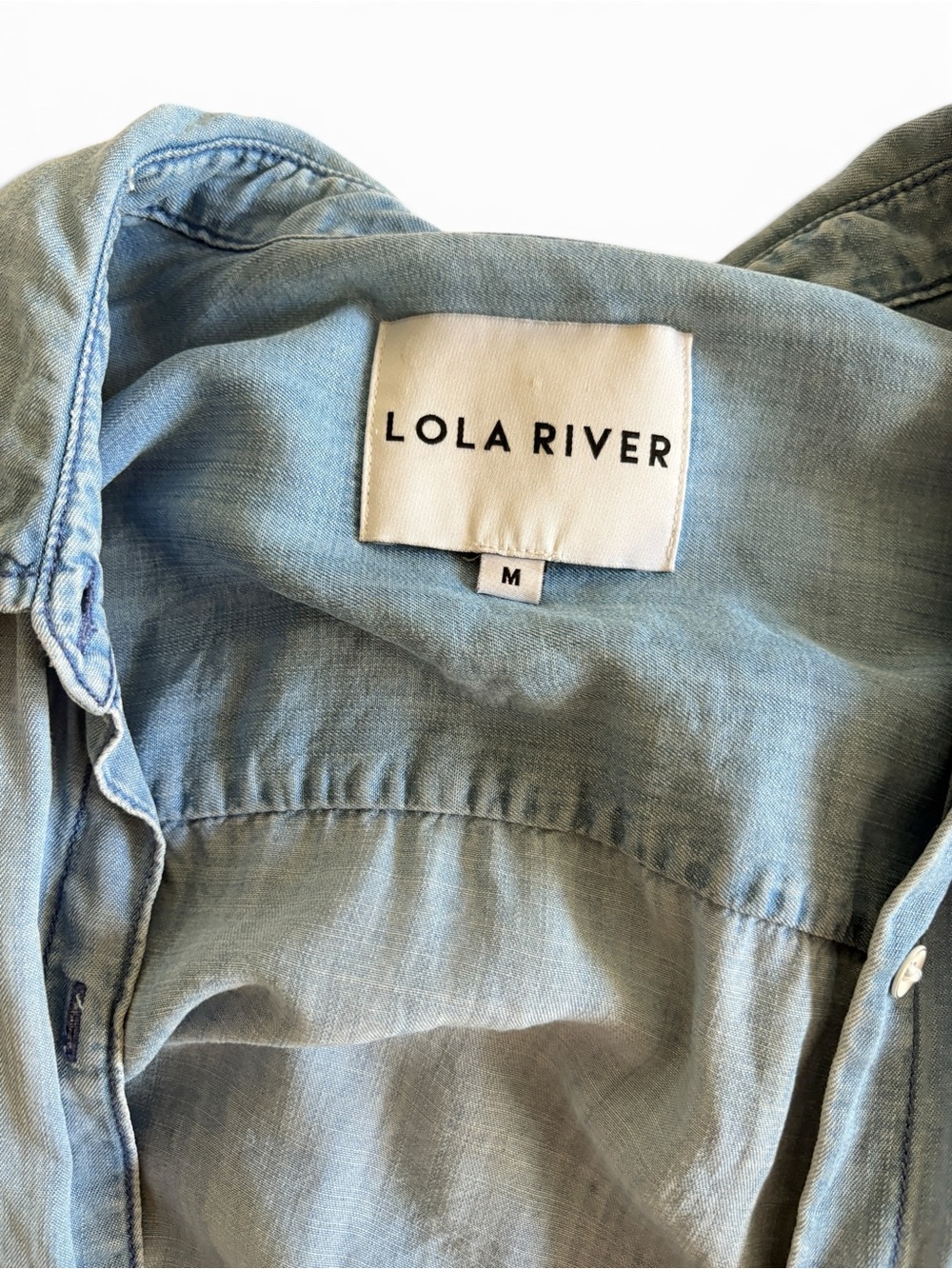 Chambray Light -Weight Button Up - Women’s M - Picture 5 of 6
